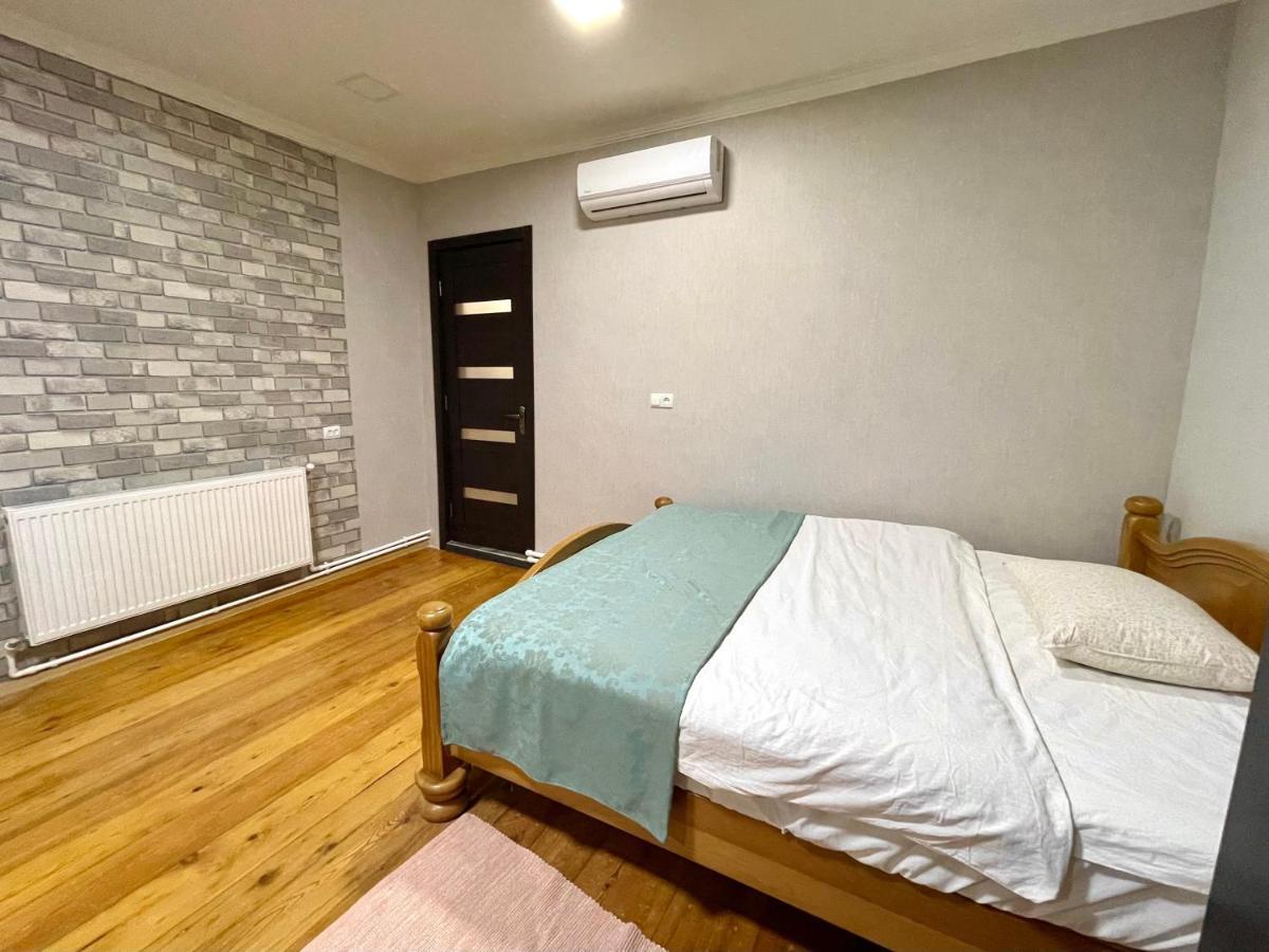 Appartamento La Casa De Tbilisi Esterno foto